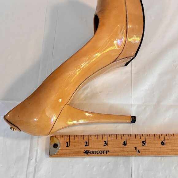 Stuart Weitzman Beige Patent Leather Platform Peep Toe Pumps 4.5" Heel Size 8.5M - Picture 9 of 13